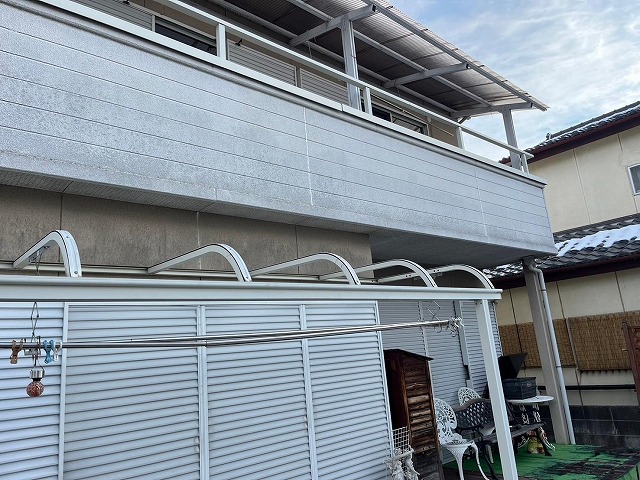 甲斐市　テラスポリカ破損